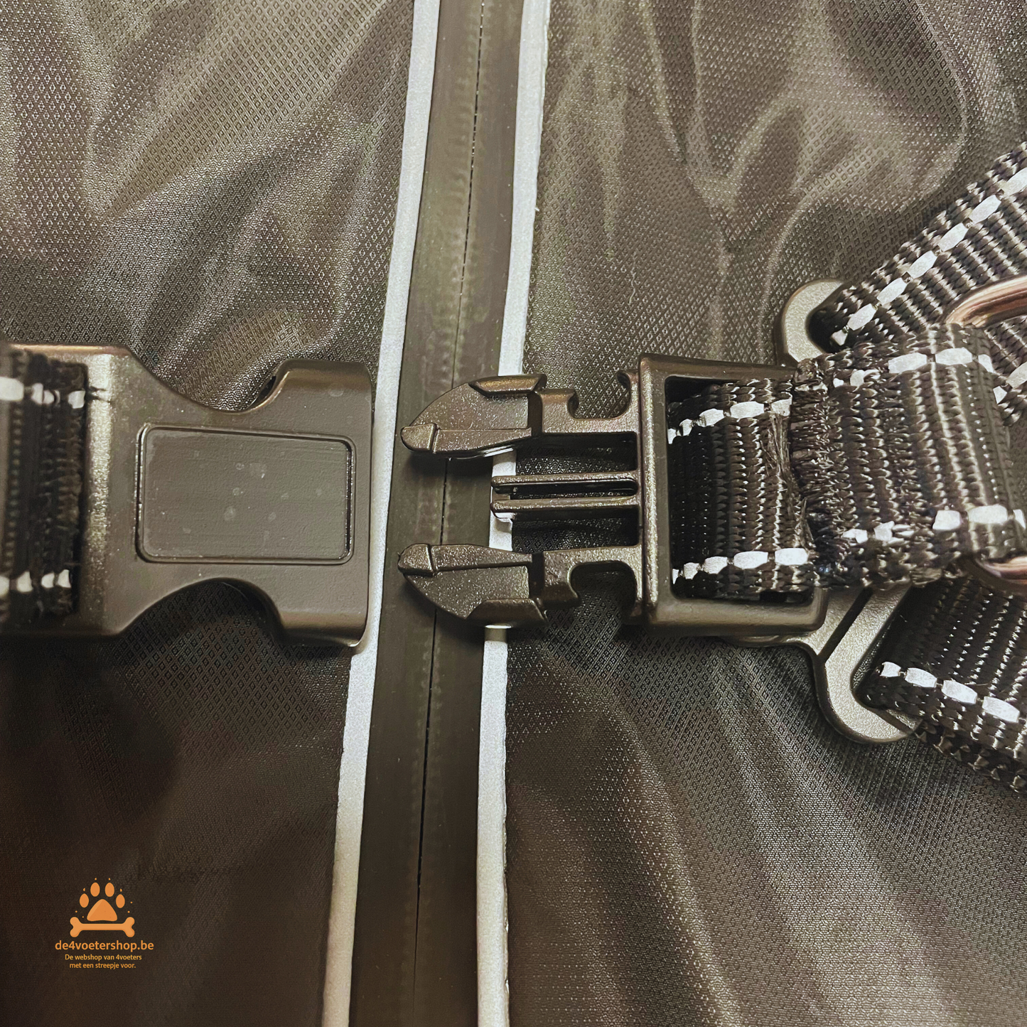 UITVERKOOP 🐾 Waterdichte Hondenjas met Harnas – Comfort & Bescherming in 1